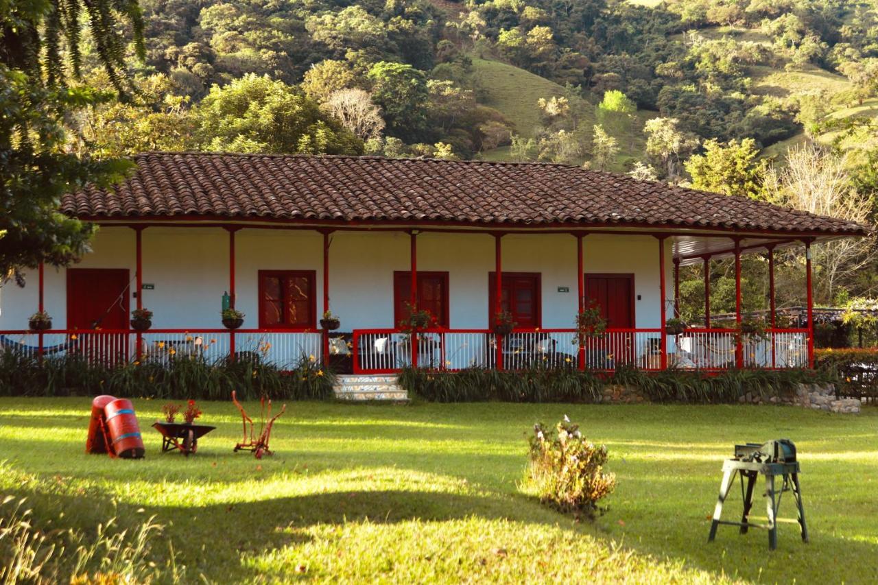 La Cabana Ecohotel - Valle Del Cocora سالنتو المظهر الخارجي الصورة